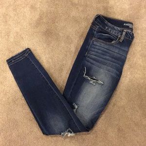American Eagle Ripped Jeggings